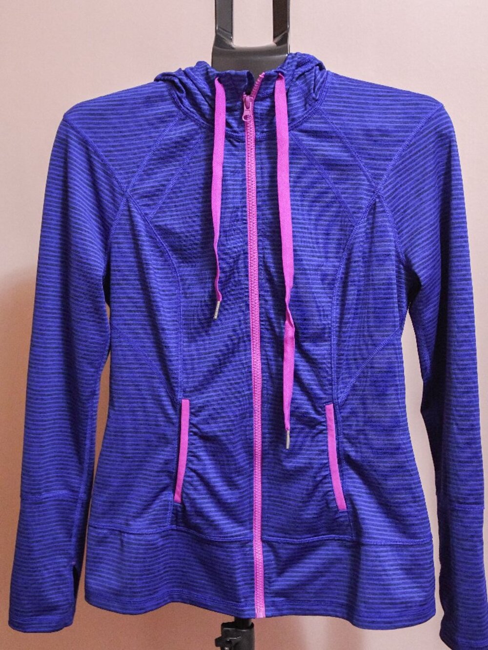 Lukka Blue Striped Full Zip Hooded Jacket Sz Medium Fitted Athleisure Activewear